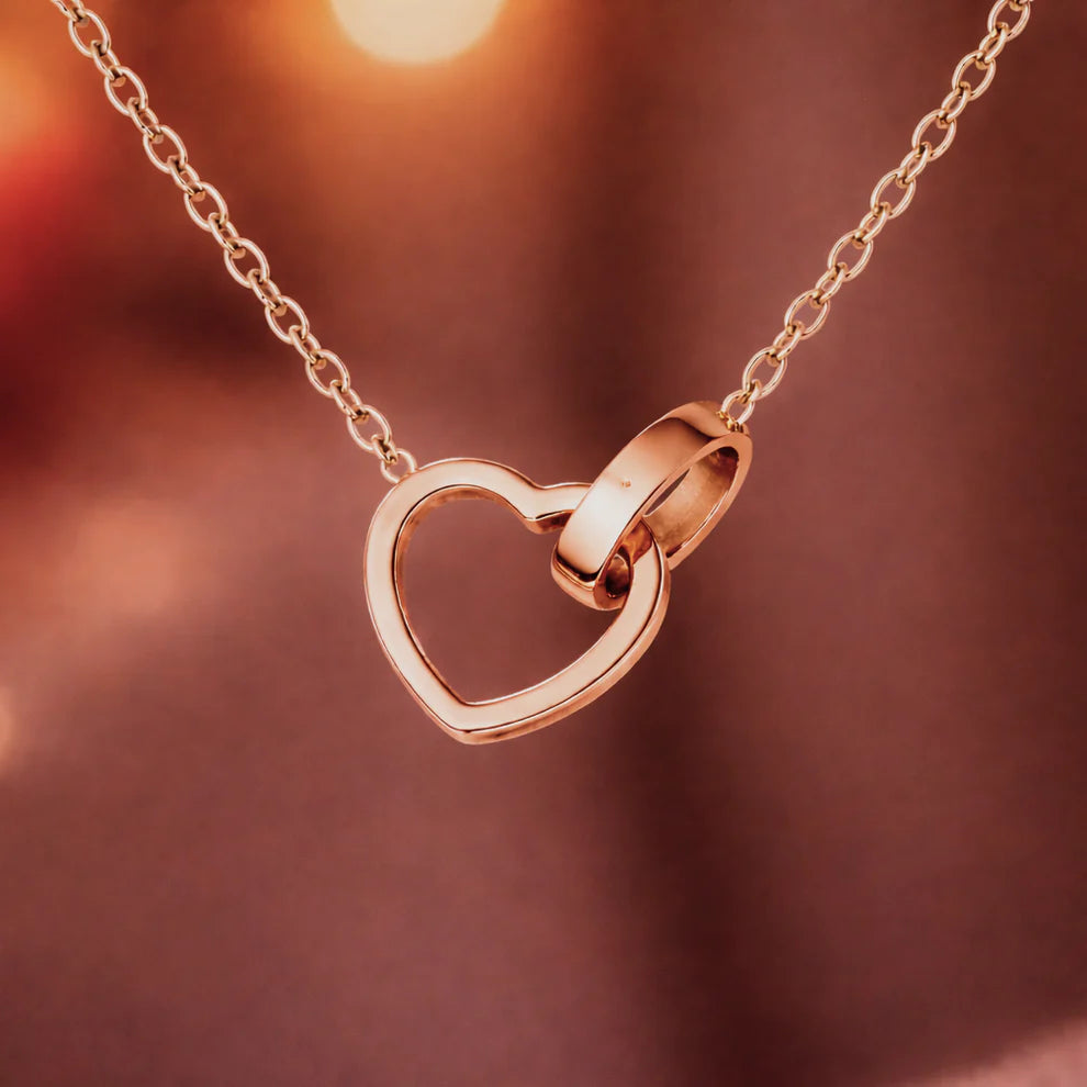 MiłosnyZnak™ - Zestaw Miłosny Uścisk: Miś & Naszyjnik